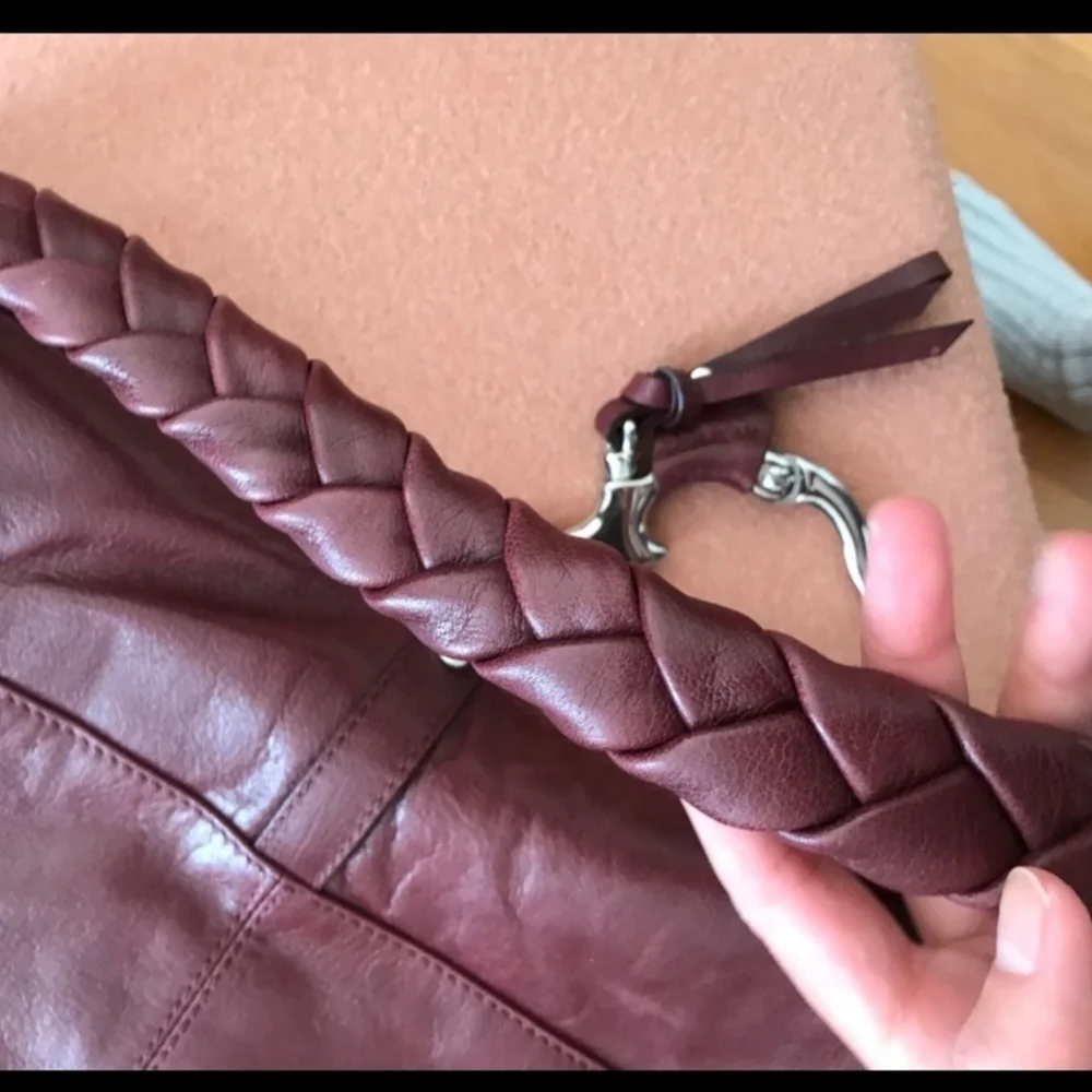 Gorgeous Francesco Biasia Shoulder Bag EUC - Picture 10 of 12